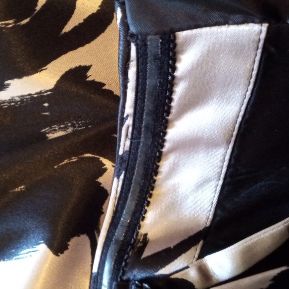 WHBM removable straps bow accent satin feel midi floral formal dress, like new - Picture 12 of 15